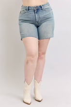 Load image into Gallery viewer, Sarah Curvy Shorts

