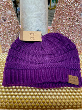 Cargar imagen en el visor de la galería, Women C.C Beanie
