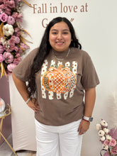 Cargar imagen en el visor de la galería, Pumpkin Tee
