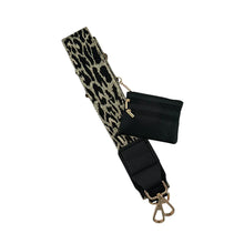 Cargar imagen en el visor de la galería, Phone Clip Crossbody
